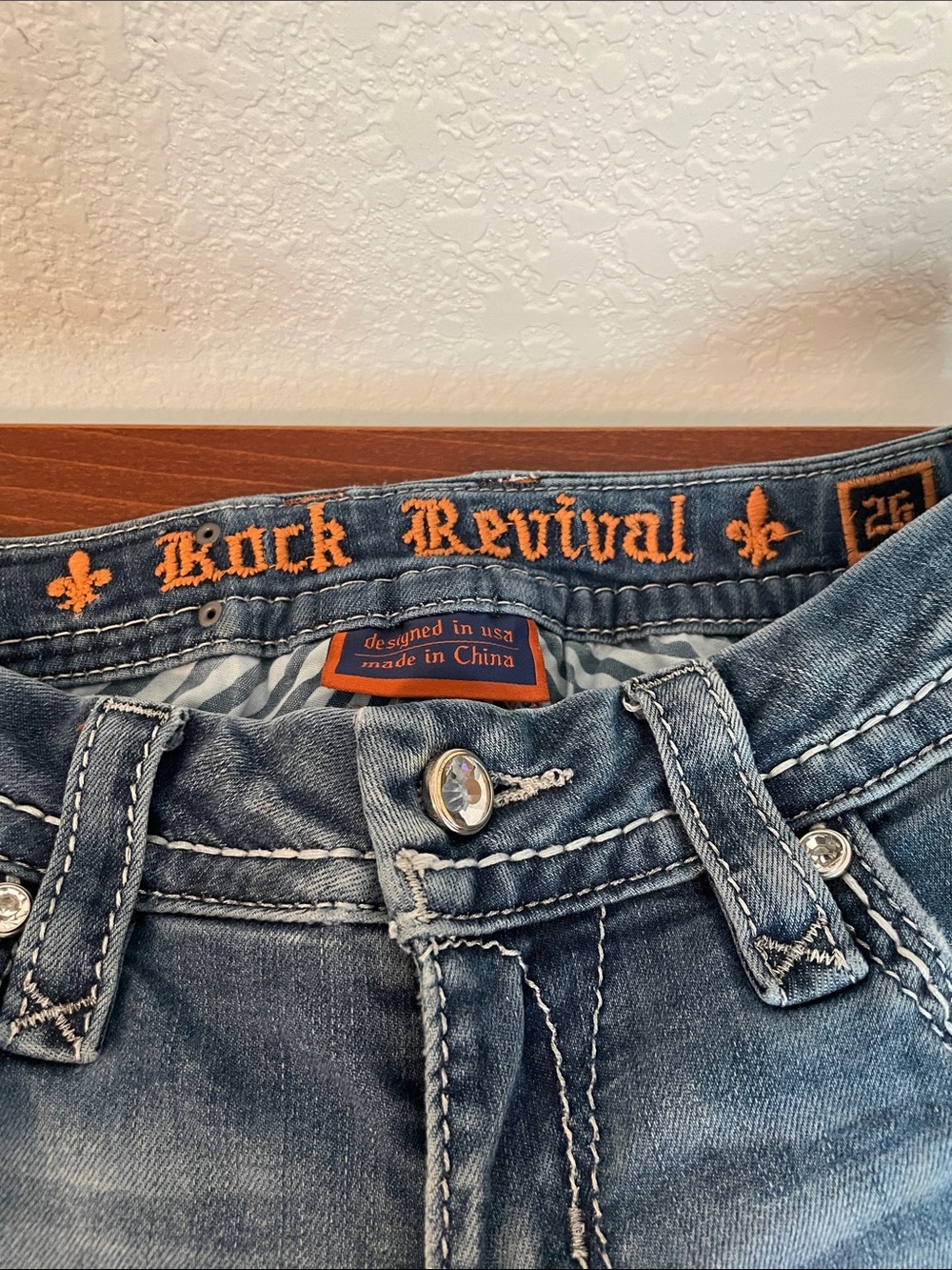 Rock Revival 100% Intact Rhinestones. Style Betty Boot Cut 26